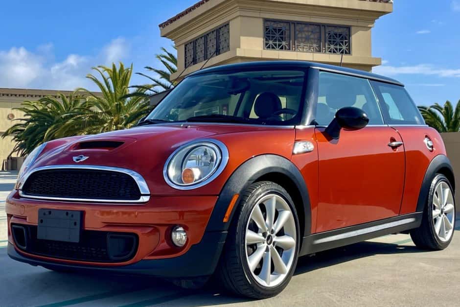 2012 Mini R56 Cooper, Cooper S, and John Cooper Works sold for $9,000