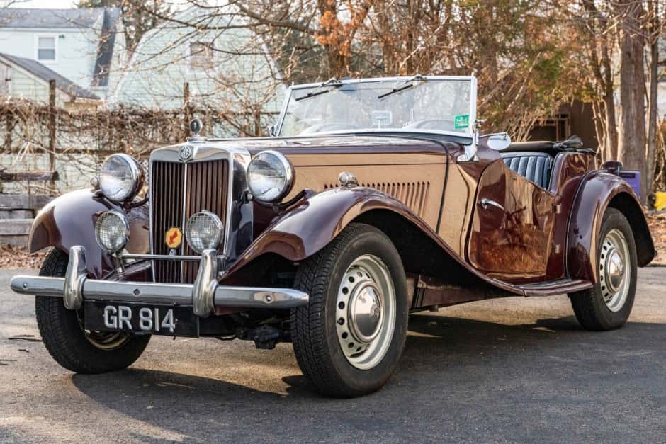 1952 MG TD sold for $13,000