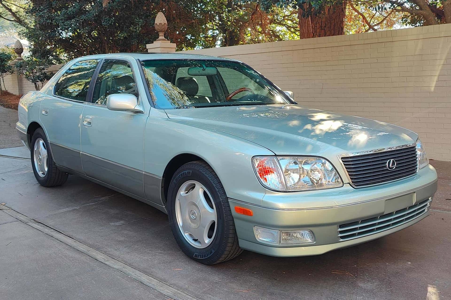 1999 Lexus LS sold for $6,500
