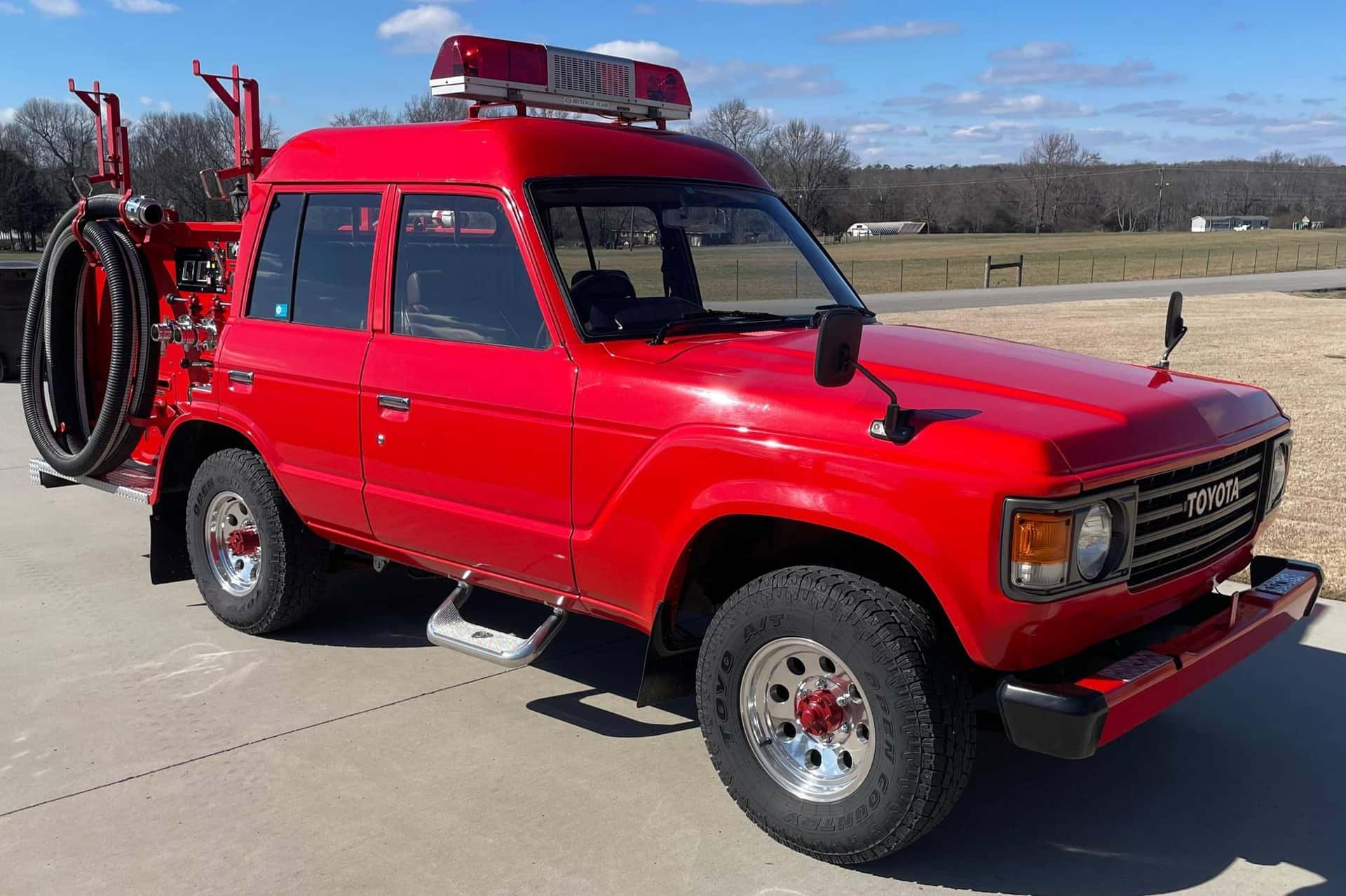 1983 Toyota Land Cruiser sold for $10,499