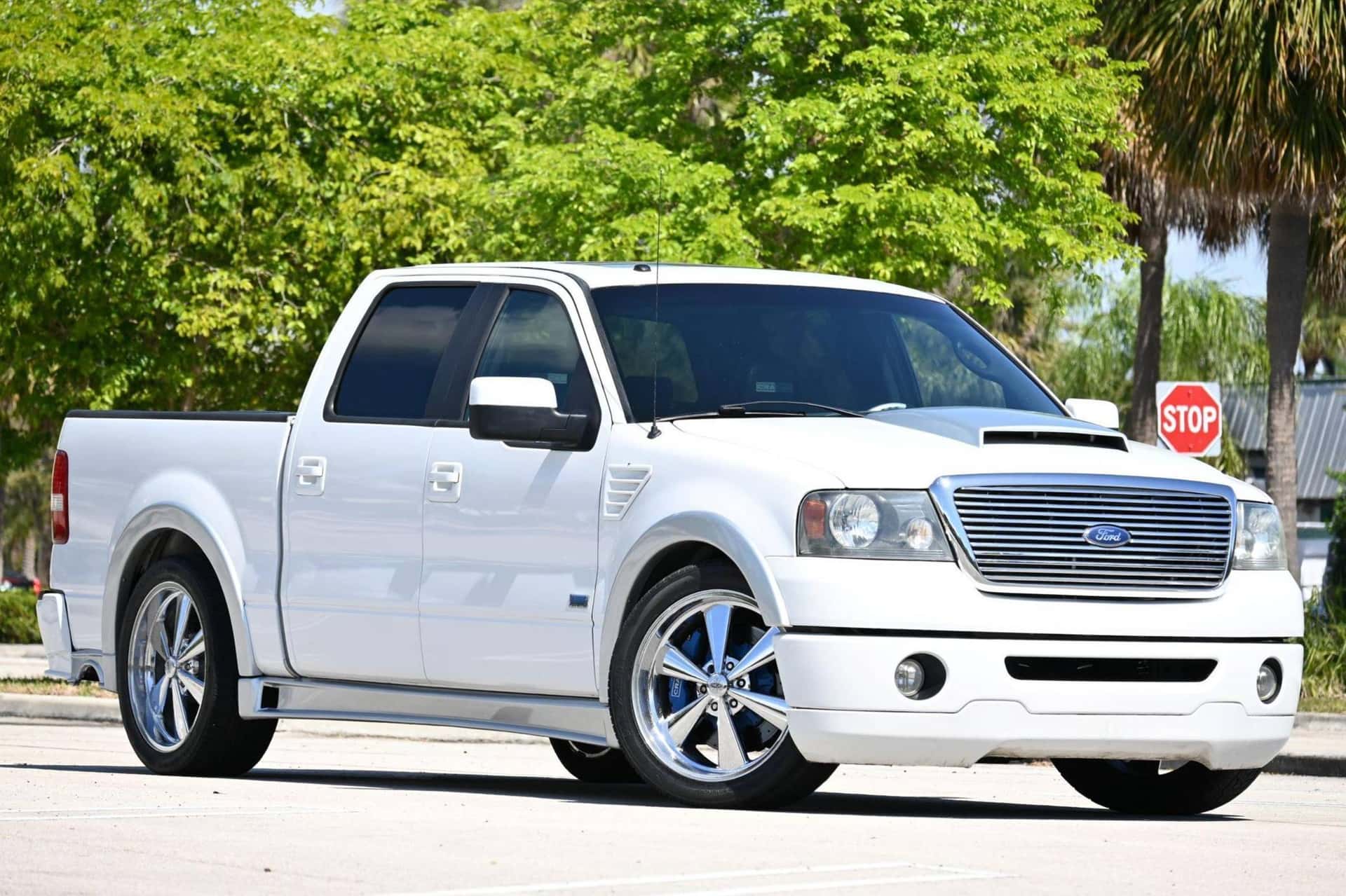 2007 Ford F-150 sold for $11,000