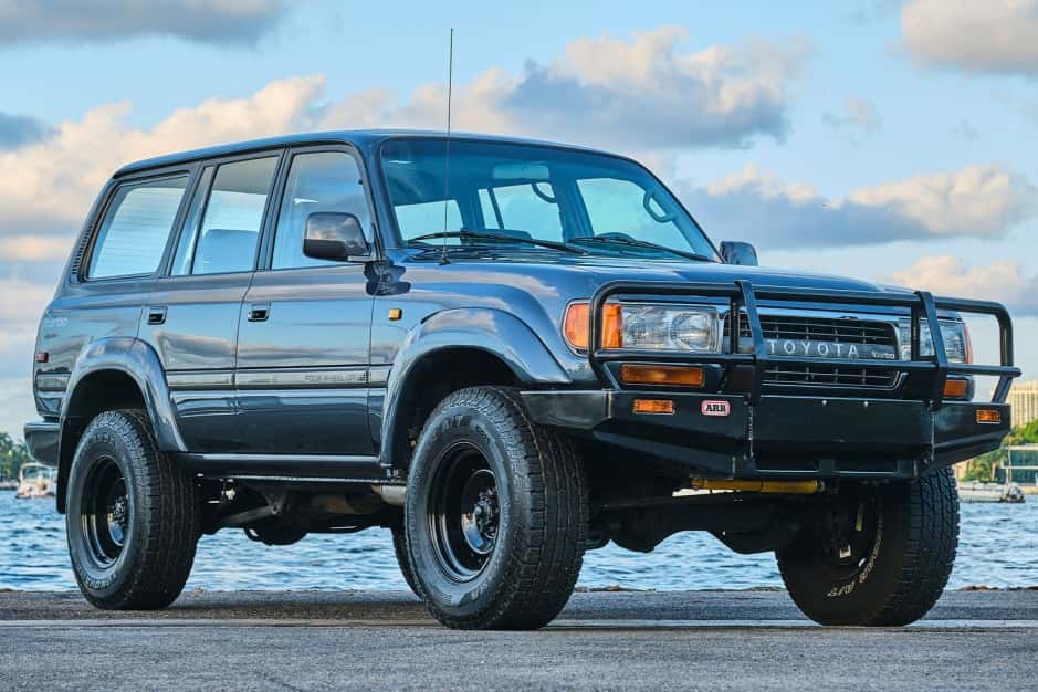 1991 Toyota Land Cruiser 80-Series sold for $44,123