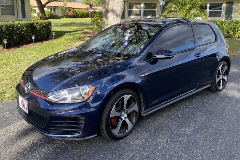 2015 Volkswagen GTI Mk7 sold for $13,300