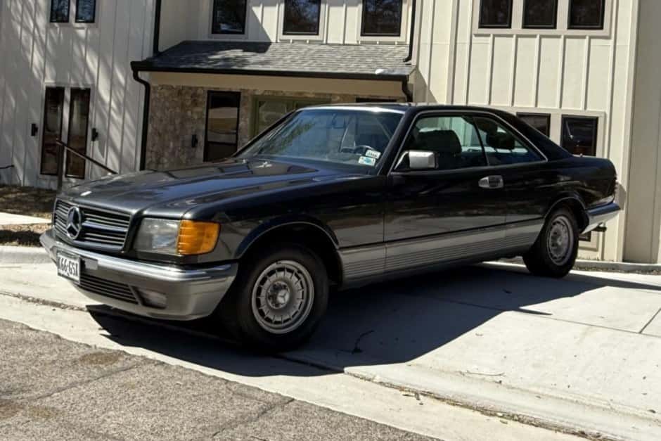 1985 Mercedes-Benz C126 sold for $6,600