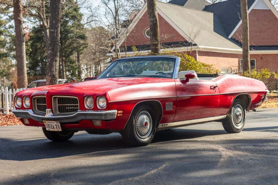 1971 Pontiac Tempest / LeMans sold for $8,500