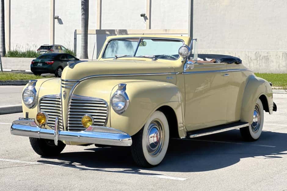1941 Plymouth Deluxe/Special Deluxe sold for $25,500
