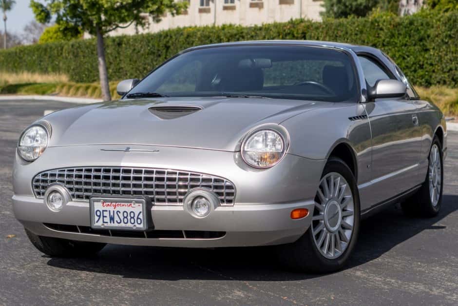 2004 Ford Thunderbird (2002-2005) sold for $12,750