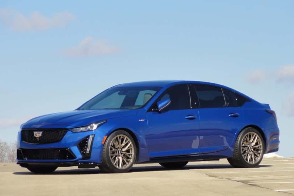 2022 Cadillac CT5 & CT5-V sold for $82,843