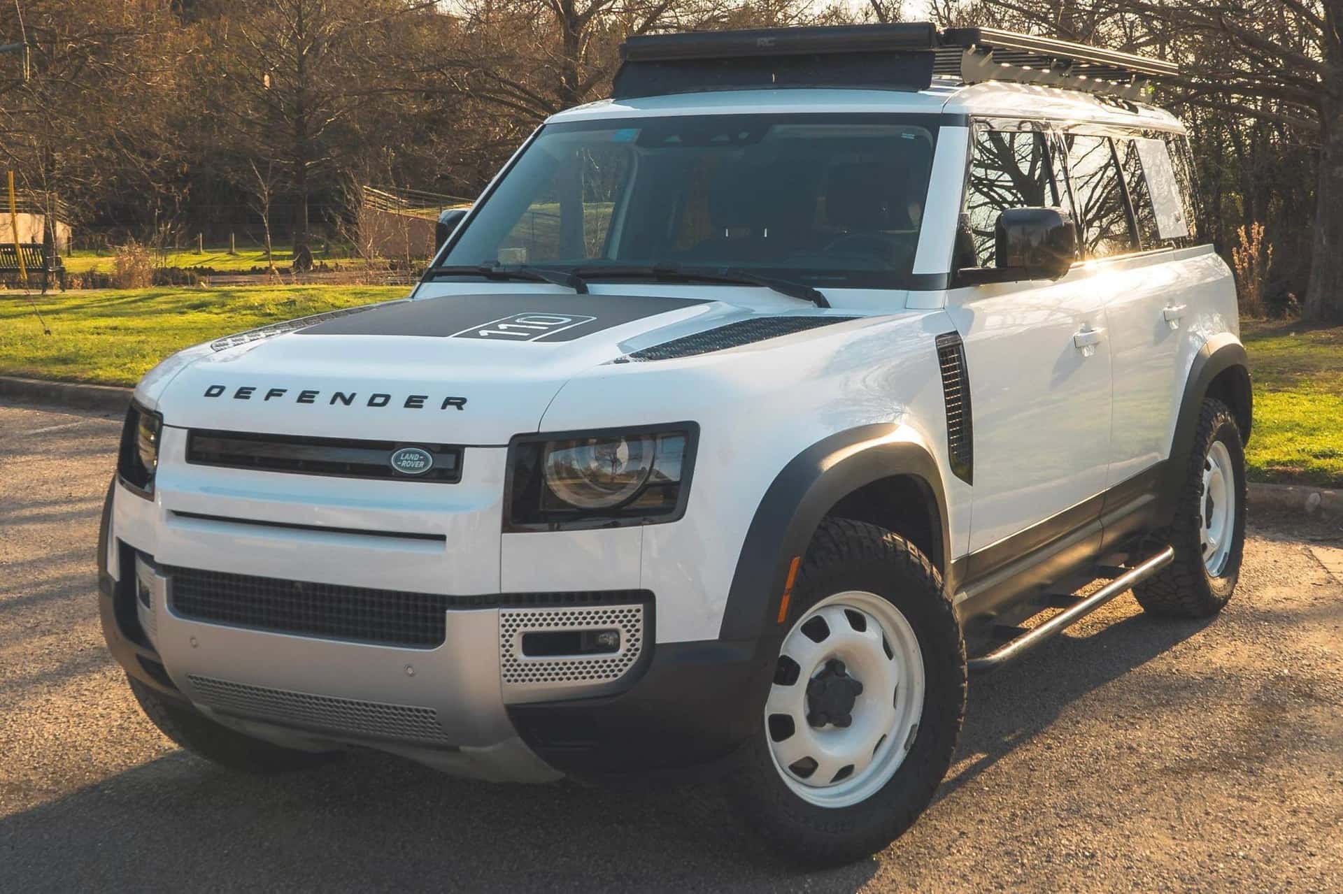 2022 Land Rover Defender sold for $34,000