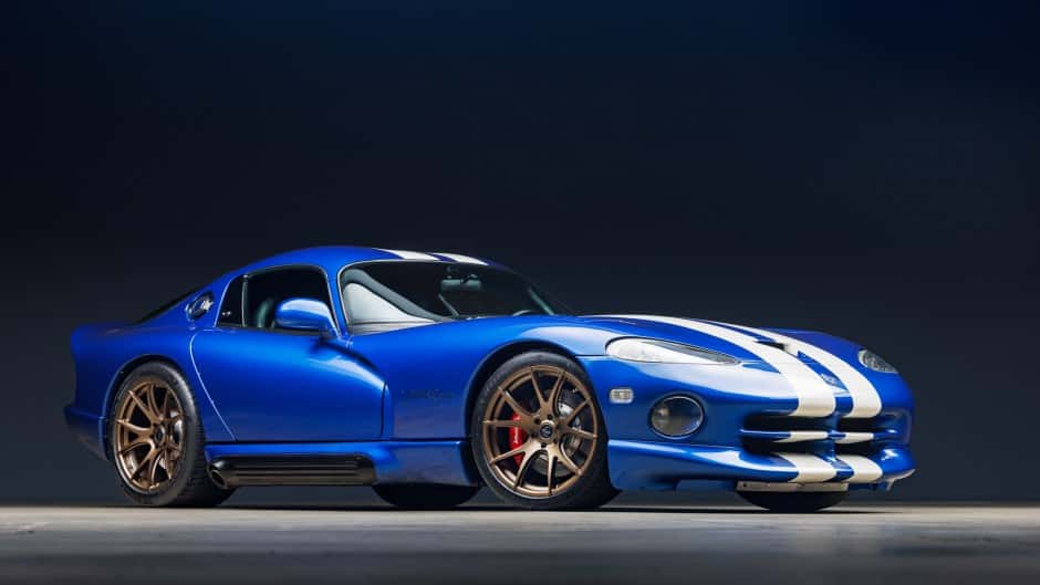 1997 Dodge Viper SR II (1996-2002) sold for $77,000