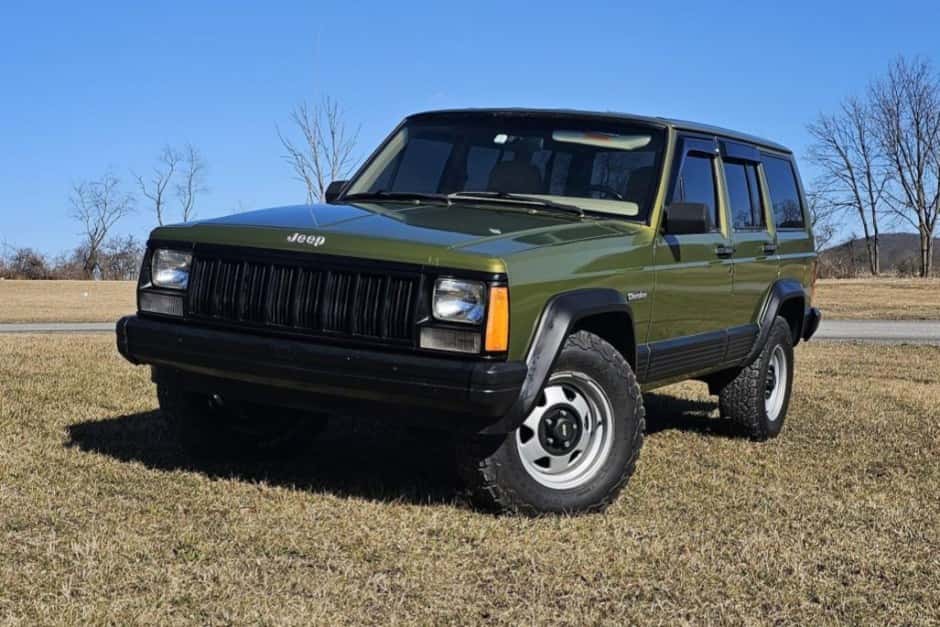 1996 Jeep XJ Cherokee sold for $14,500