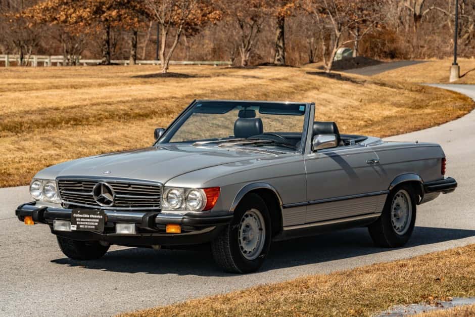 1985 Mercedes-Benz R107 SL sold for $16,850