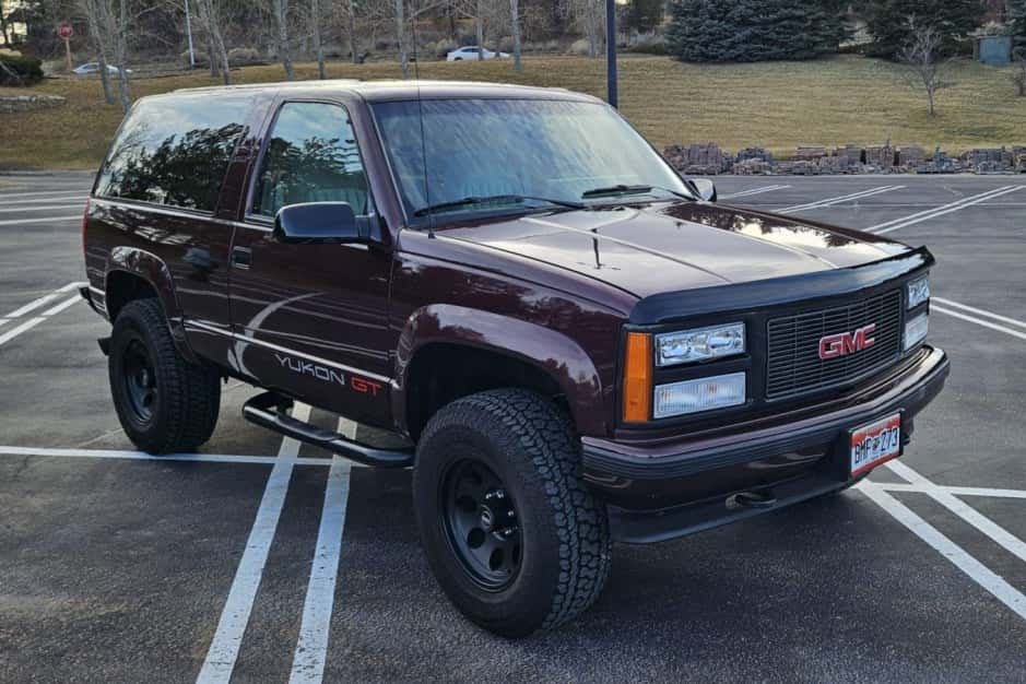 1993 GMC Yukon GMT400 sold for $17,945