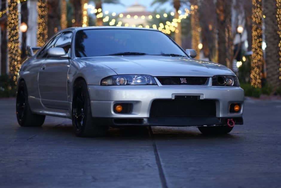 1995 Nissan R33 Skyline sold for $38,250