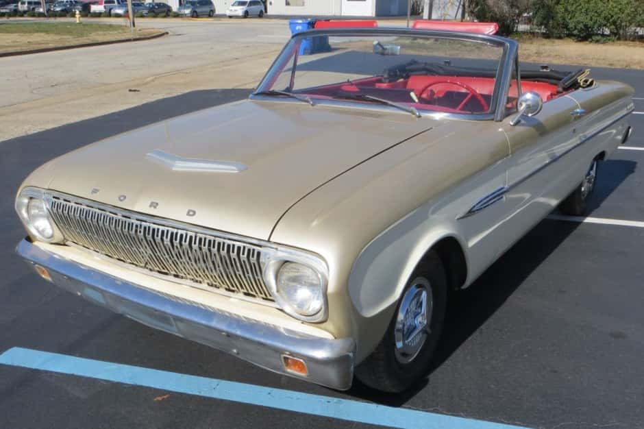 1963 Ford Falcon sold for $10,250