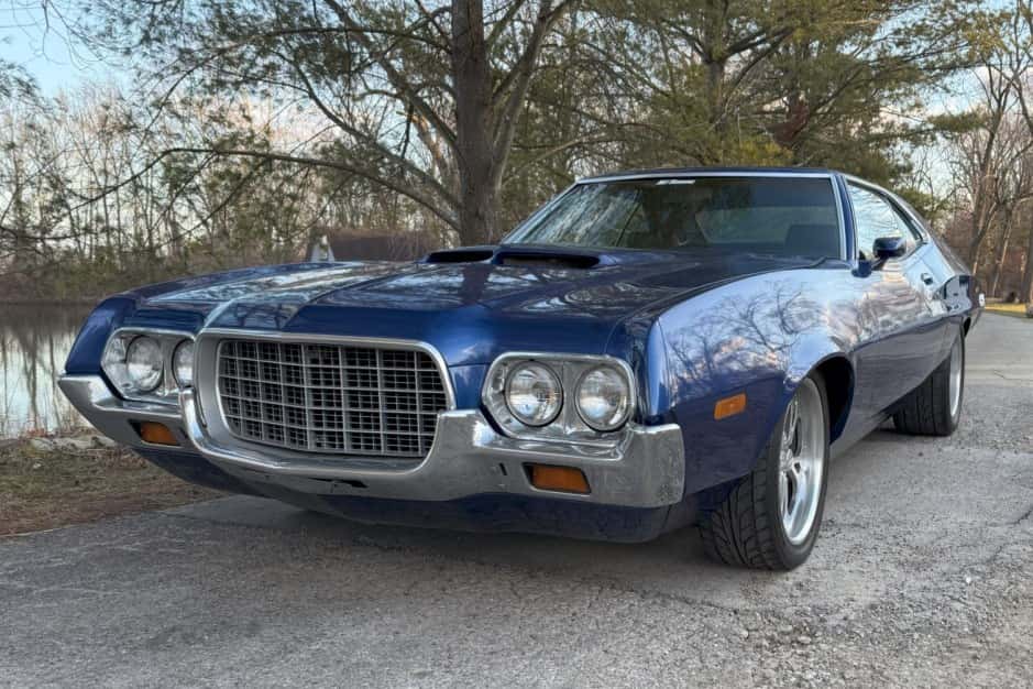1972 Ford Torino sold for $27,250