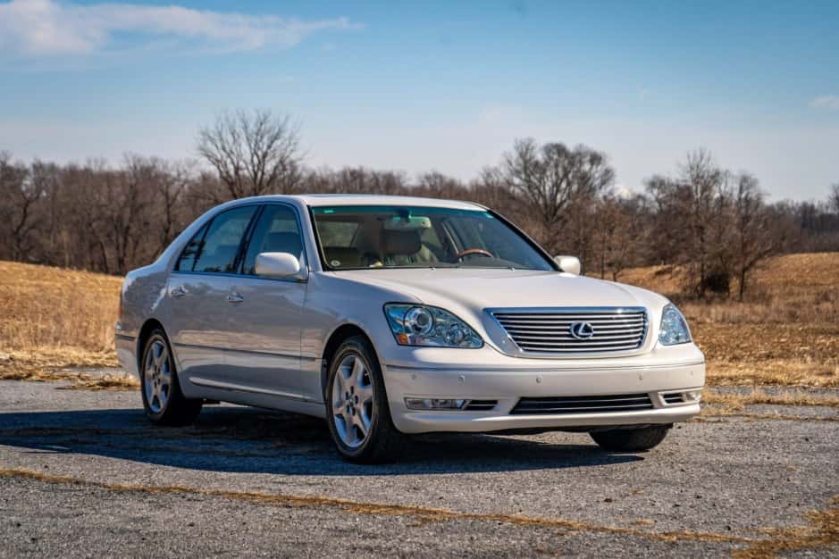 2004 Lexus LS Sedan sold for $16,500