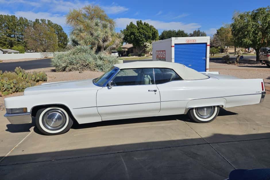 1970 Cadillac DeVille sold for $9,850