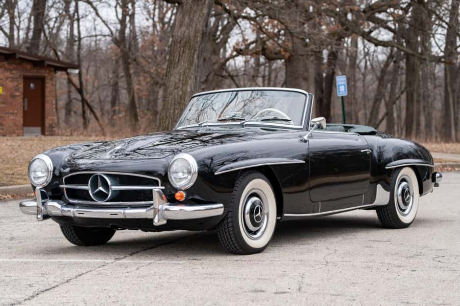 1960 Mercedes-Benz 190SL sold for $145,000