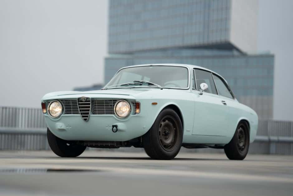 1964 Alfa Romeo 105/115 Series Coupe sold for €110,000