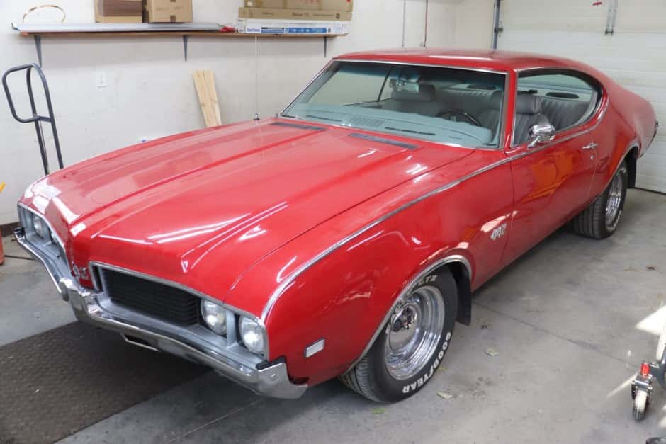 1969 Oldsmobile 442 sold for $21,500
