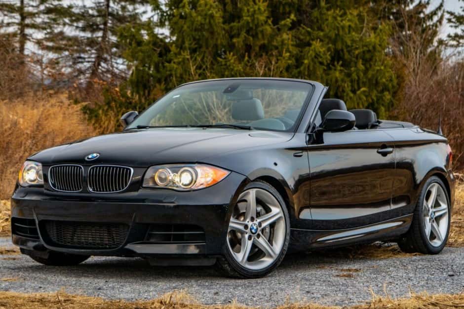 2011 BMW E82/E88 1-Series sold for $12,250