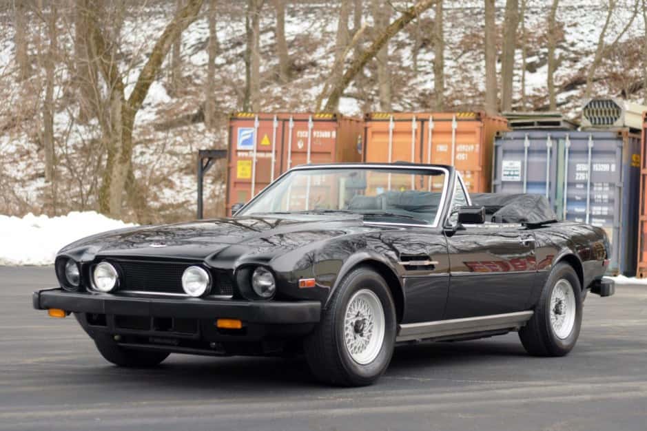 1988 Aston Martin V8 (1977-1989) sold for $161,000
