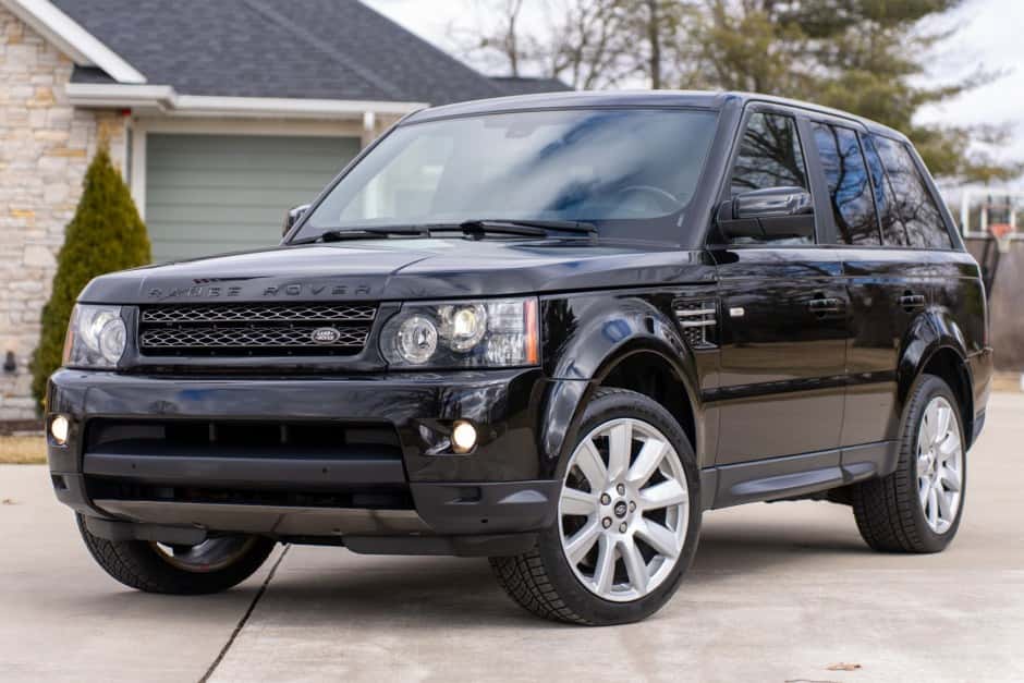 2013 Land Rover Range Rover Sport L320 sold for $16,000