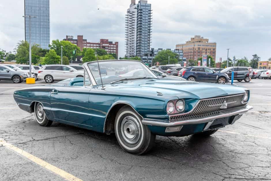 1966 Ford Thunderbird (1964-1966) sold for $17,250