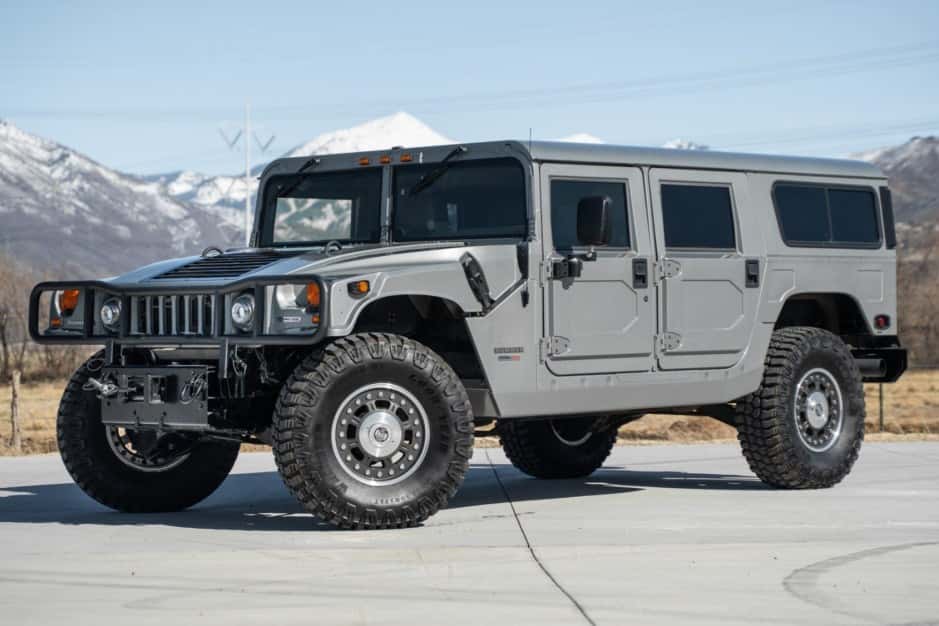 1998 Hummer H1 sold for $93,000