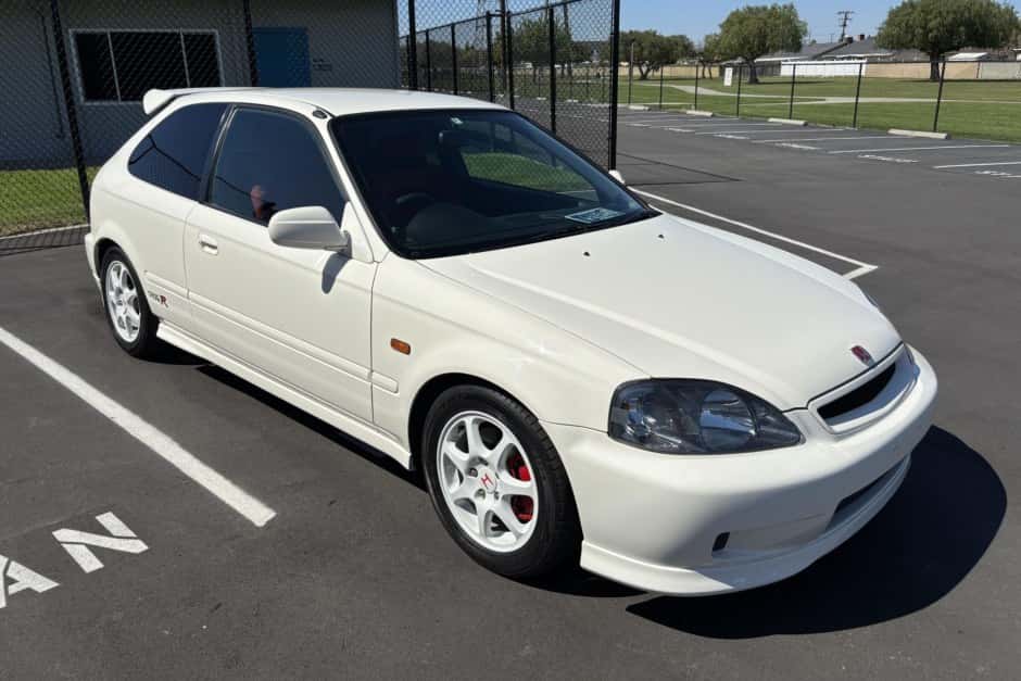 1998 Honda Civic Type R sold for $20,000