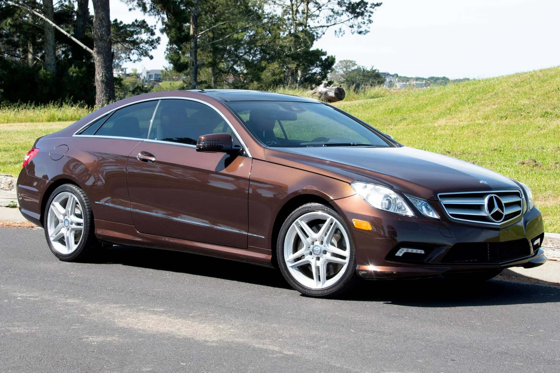 2011 Mercedes-Benz E-Class sold for $17,250