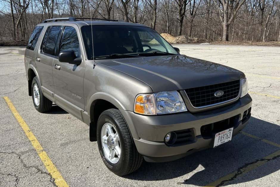 2002 Ford Explorer sold for $9,800