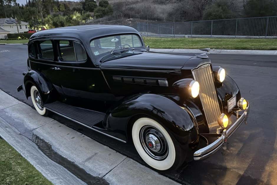 1936 Packard Eight sold for $25,500