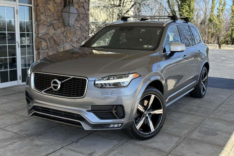 2016 Volvo  sold for $10,500