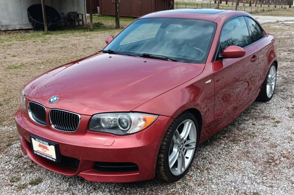 2008 BMW E82/E88 1-Series sold for $12,250