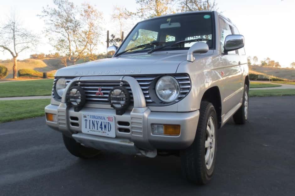 1997 Mitsubishi Pajero & Montero sold for $4,500