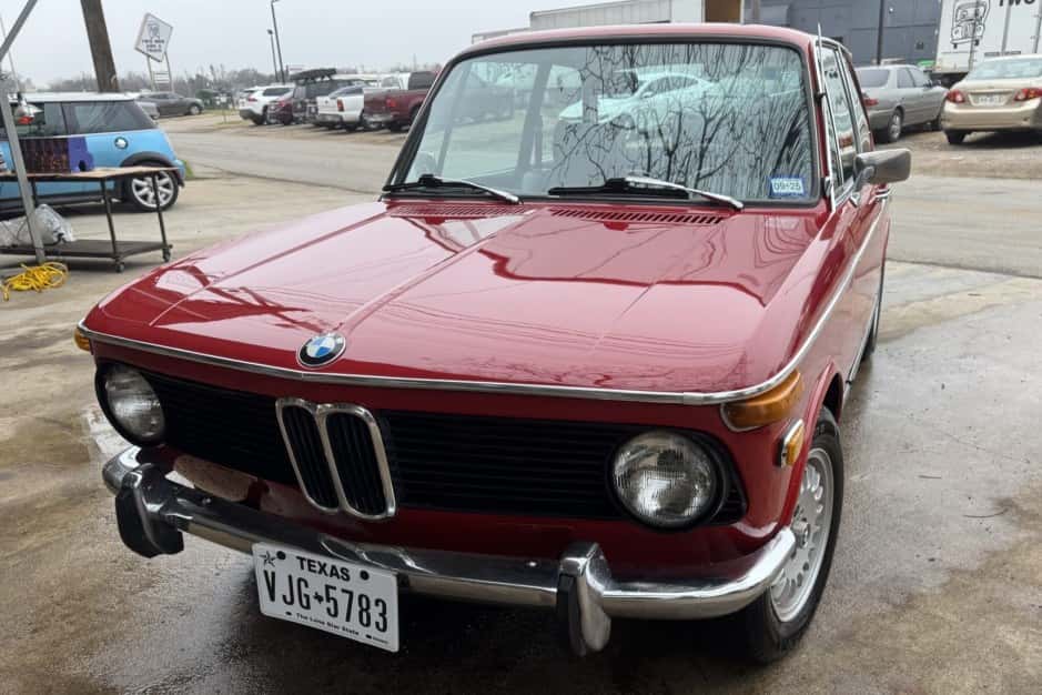 1976 BMW 2002 sold for $12,000