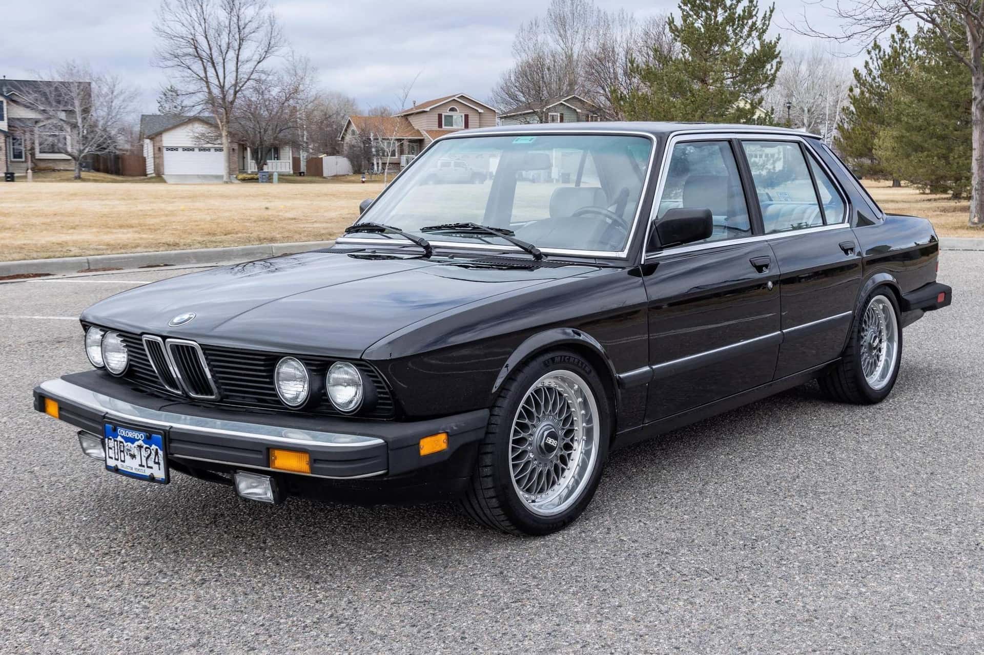 1986 BMW 5 Series sold for $6,635
