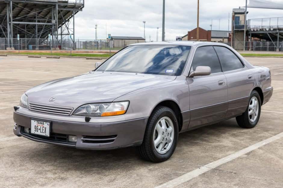 1996 Lexus ES sold for $7,300