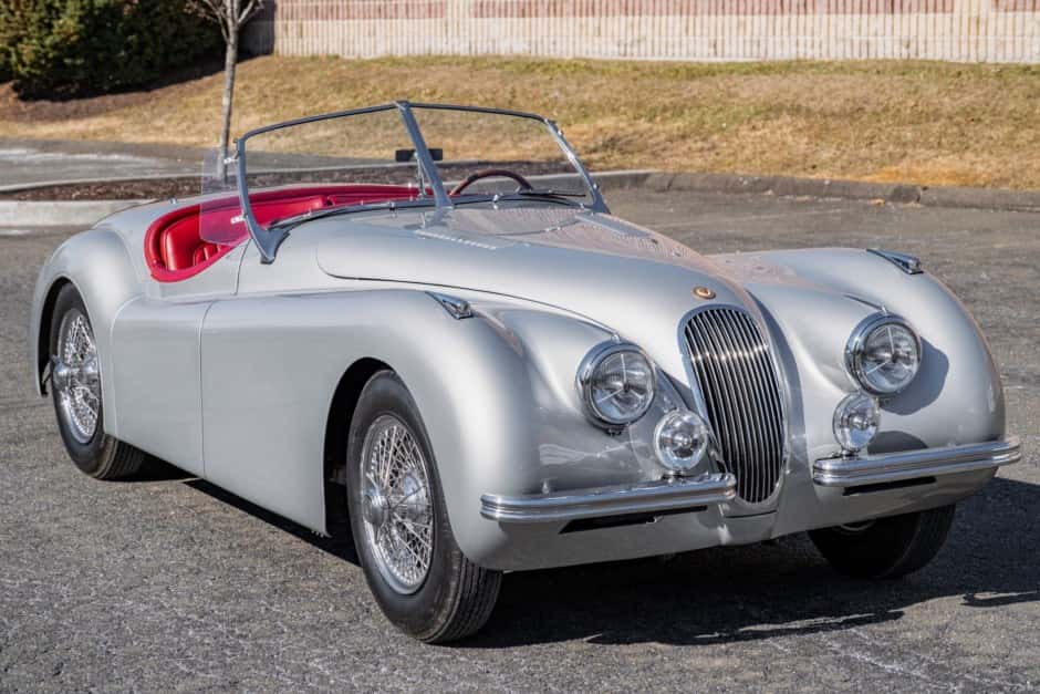 1950 Jaguar XK120 sold for $88,000