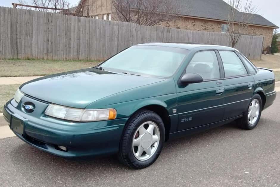 1995 Ford Taurus SHO sold for $8,950
