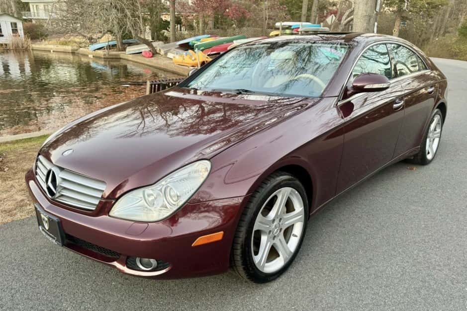 2007 Mercedes-Benz CLS-Class sold for $6,600