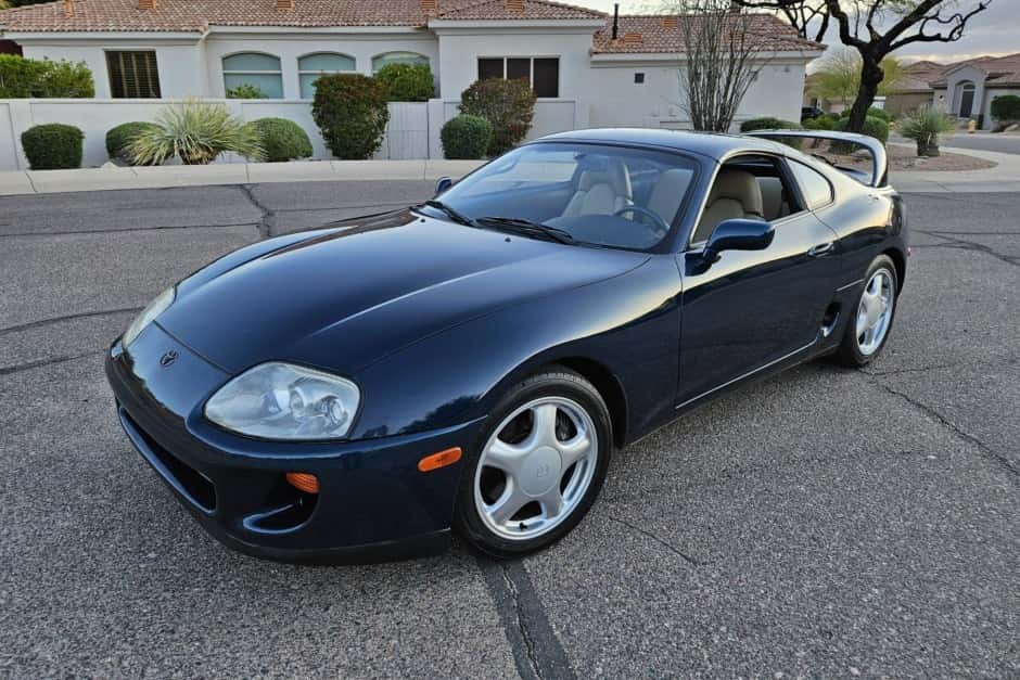 1995 Toyota Supra A80 (1993-2002) sold for $118,777