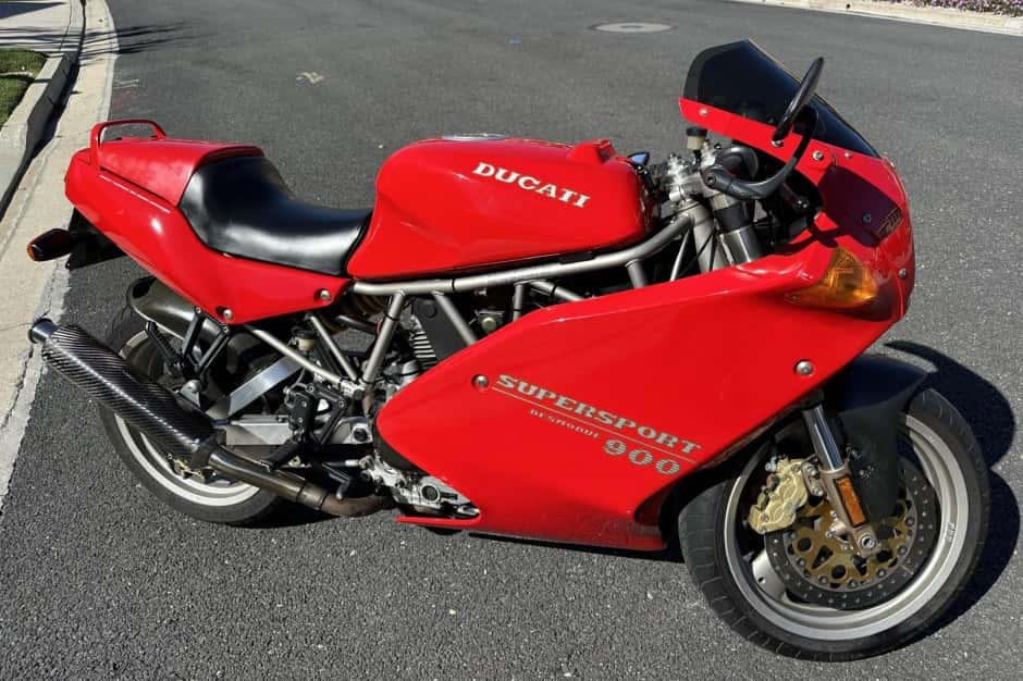 1995 Ducati 750, 800, 900, & 1000 Supersport (1988-2007) sold for $4,100