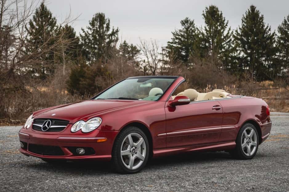 2005 Mercedes-Benz CLK-Class sold for $9,436