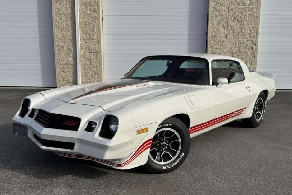 1980 Chevrolet Camaro 2nd Generation 1970-1981 sold for $17,000