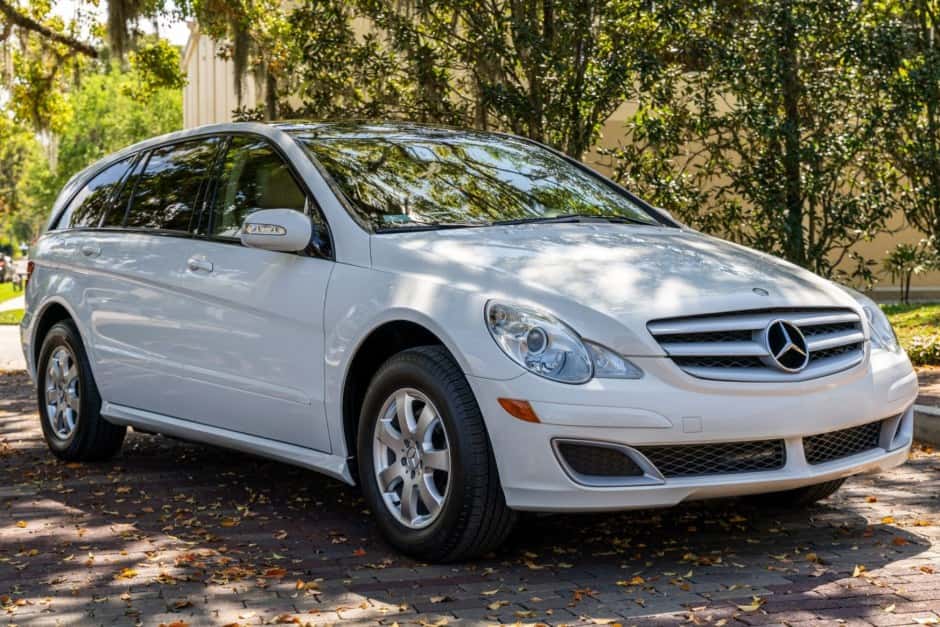 2006 Mercedes-Benz W251 R-Class sold for $8,700