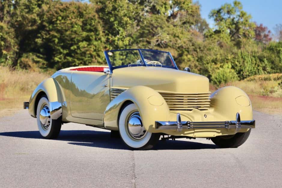 1936 Cord 810/812 sold for $159,000