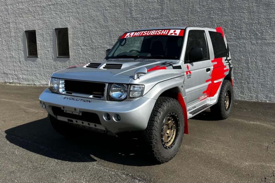 1997 Mitsubishi Pajero & Montero sold for $30,000